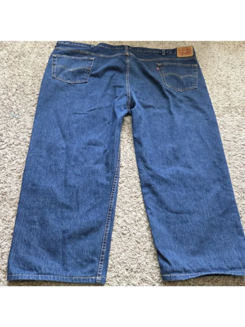 Levis Jeans Mens 56x27 Tag 56x30 Relaxed Denim Blue 550 Dark Wash Heemed*